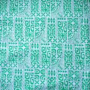 Tissu blanc motifs tatouages verts 50 X 110 cm